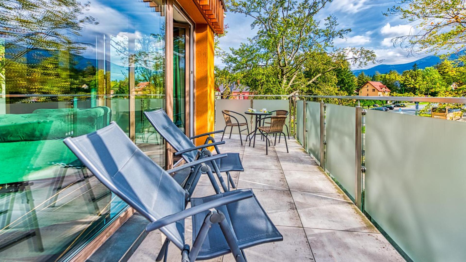 Apartamenty Z Basenem I Saunami Stone Hill Resort Vip Centrum By Royal Aparts Шклярска-Поремба Экстерьер фото