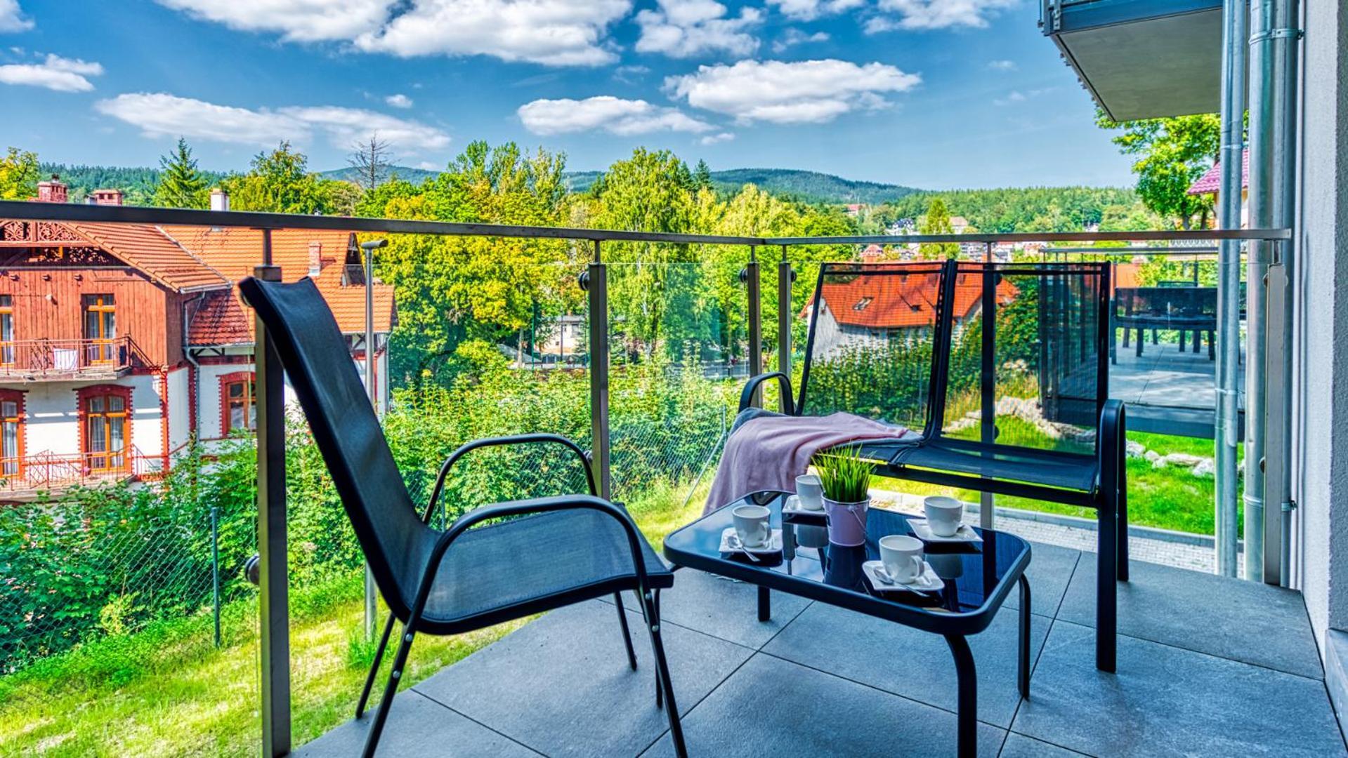 Apartamenty Z Basenem I Saunami Stone Hill Resort Vip Centrum By Royal Aparts Шклярска-Поремба Экстерьер фото