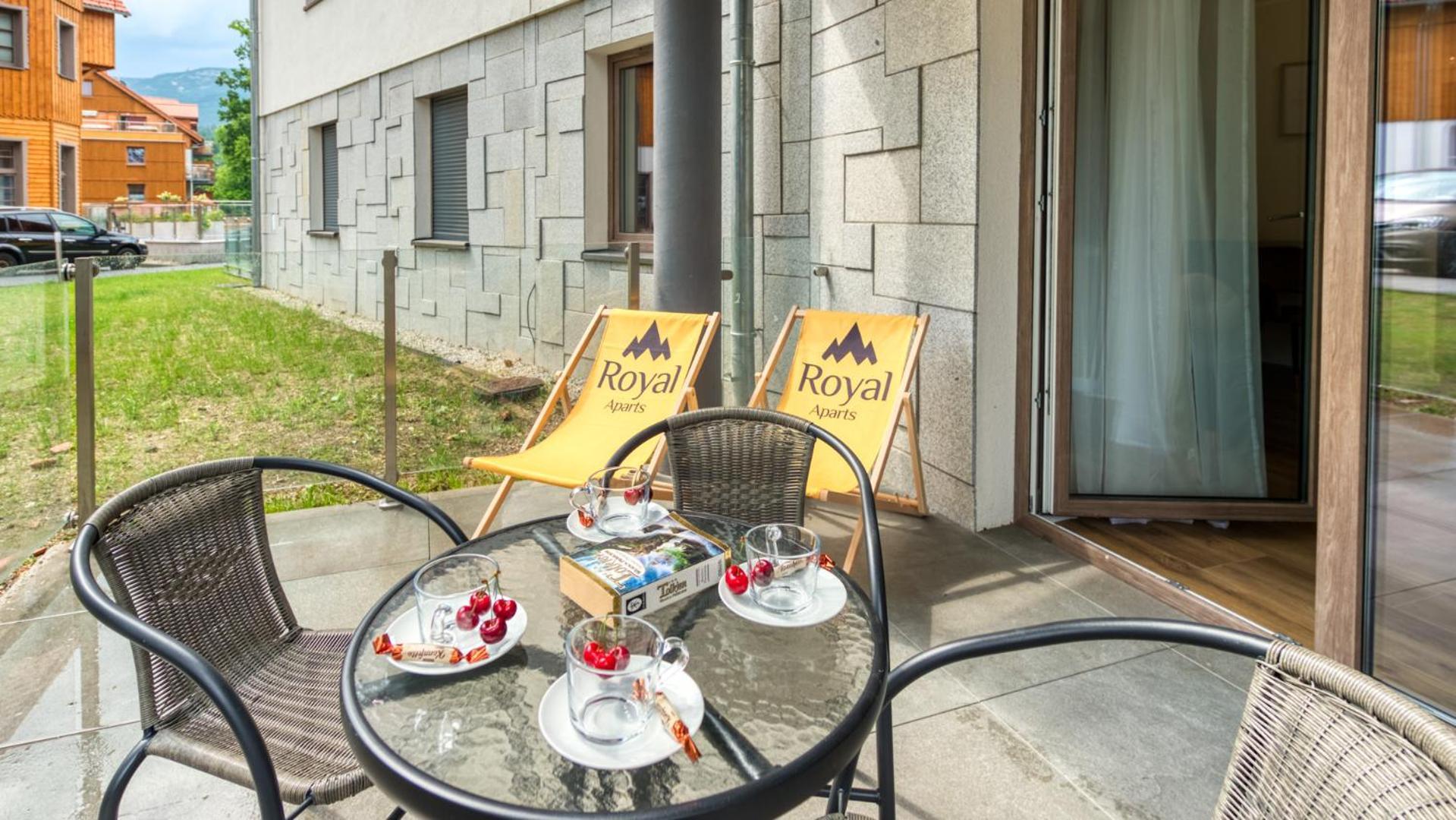 Apartamenty Z Basenem I Saunami Stone Hill Resort Vip Centrum By Royal Aparts Шклярска-Поремба Экстерьер фото