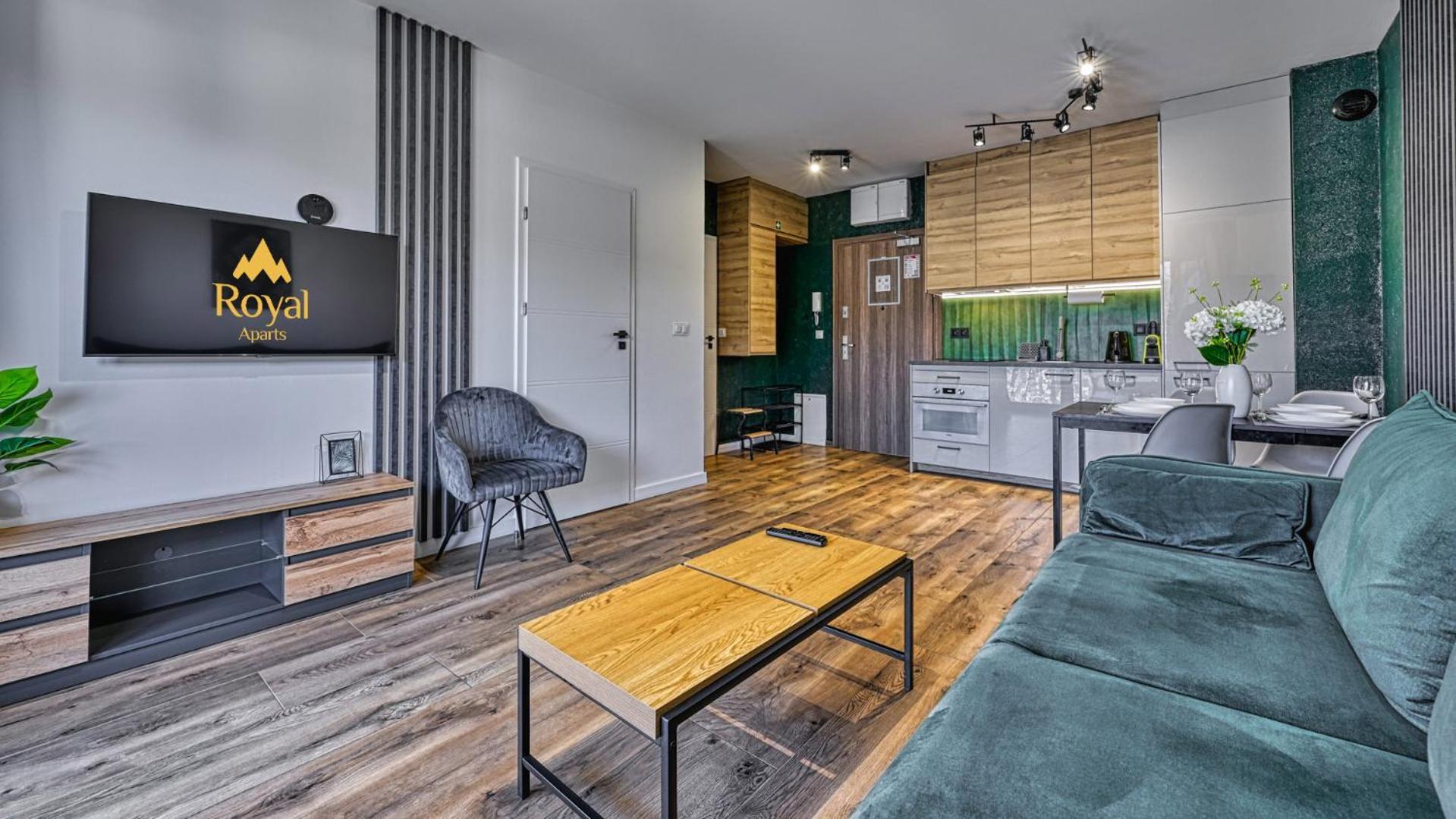 Apartamenty Z Basenem I Saunami Stone Hill Resort Vip Centrum By Royal Aparts Шклярска-Поремба Экстерьер фото